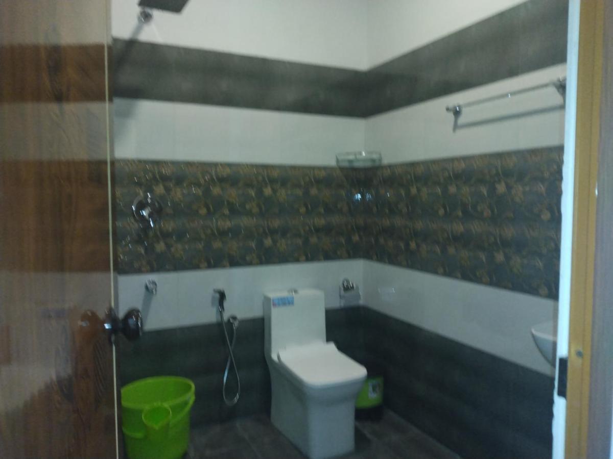 Marari Neena Beach Homestay Mararikulam Exteriör bild