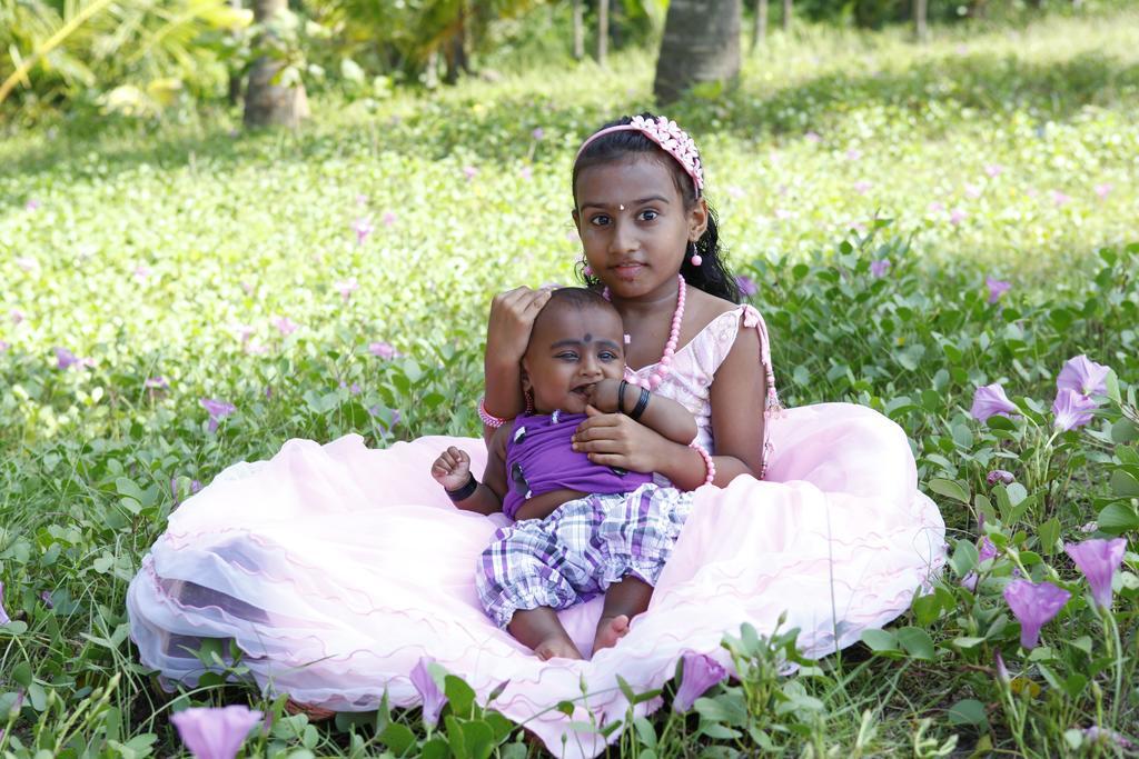 Marari Neena Beach Homestay Mararikulam Exteriör bild